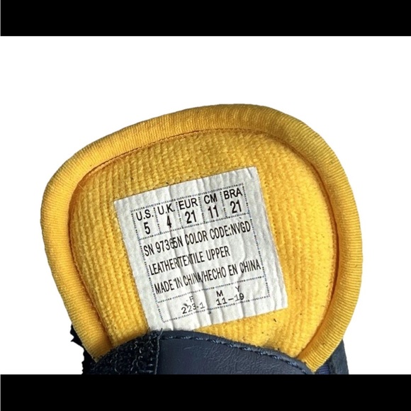 Skechers Toddler Baby Sneakers Shoes 5 Unisex Adjustable Strap Retro Casual NWOT - Picture 5 of 8